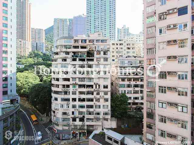 Sai Ying Pun - Sun Luen Building 02