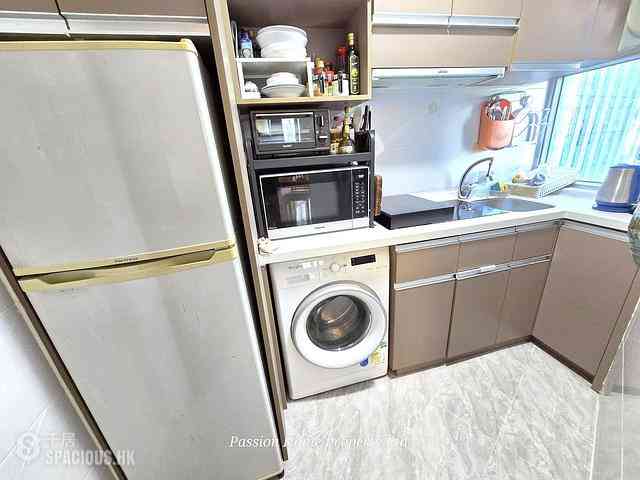 Quarry Bay - Westlands Court 06