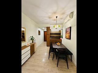 West Kowloon - Sorrento Phase 1 Block 5 02
