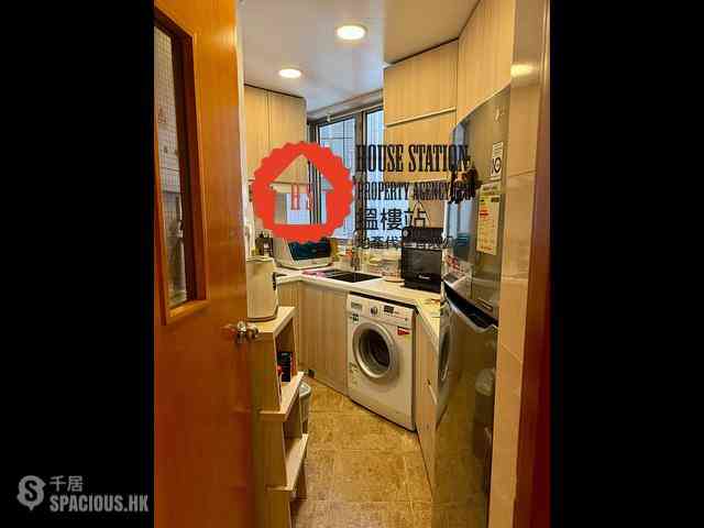 West Kowloon - Sorrento Phase 1 Block 5 04