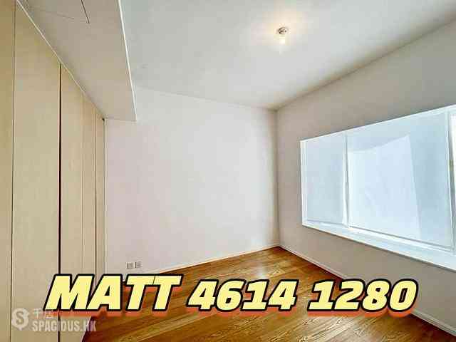 Chung Hom Kok - Magnolia (The Crown Villas) 02