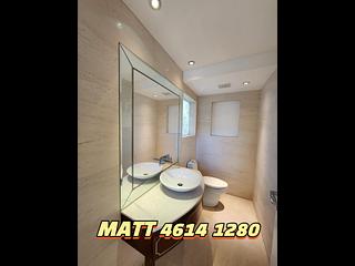 Chung Hom Kok - Magnolia (The Crown Villas) 11