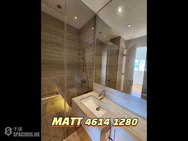 Chung Hom Kok - Magnolia (The Crown Villas) 13