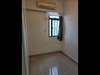 Sai Ying Pun - General Building 05