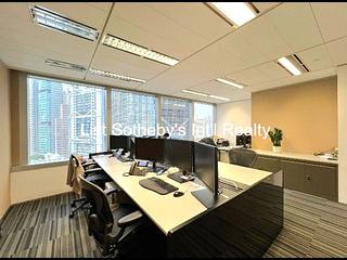 Central - ICBC Tower 04