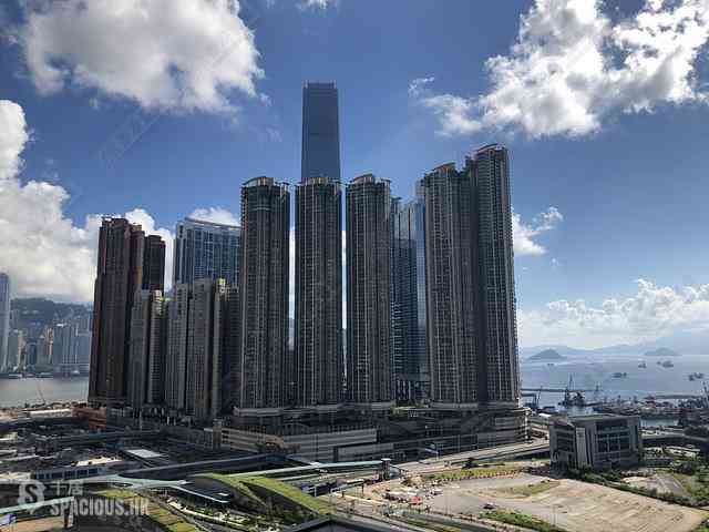 Yau Ma Tei - The Coronation Tower 6 02