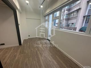 Central - 27, Aberdeen Street 03
