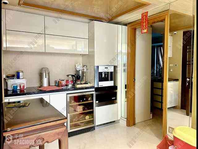 Pak Shek Kok - Providence Bay Phase 1 Tower 2 04