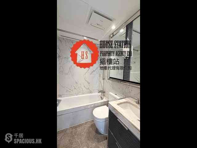 Tseung Kwan O - Monterey Block 6A 05