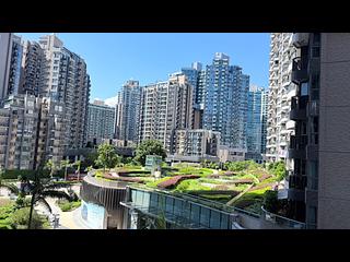 Tseung Kwan O - Monterey Block 6A 02