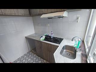 Fortress Hill - Wah Hoi Mansion Block A 07