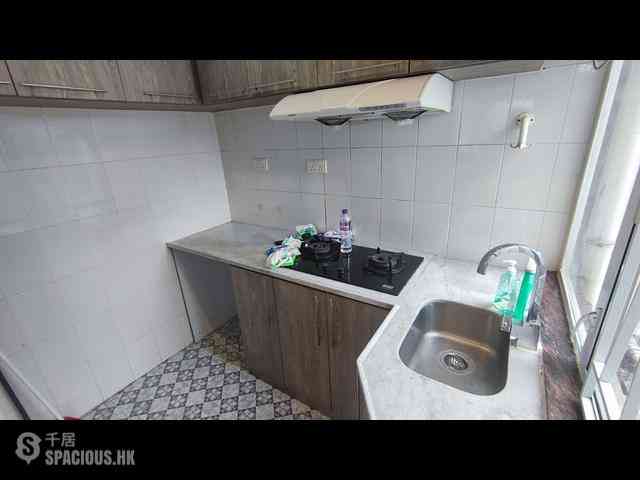 Fortress Hill - Wah Hoi Mansion Block A 07