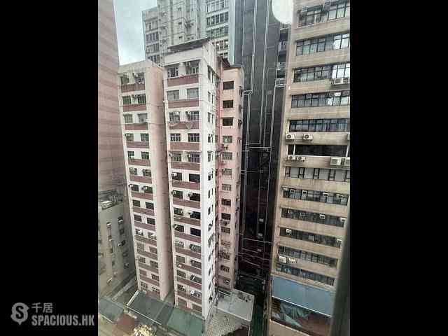 Causeway Bay - Golden Dragon Building 08