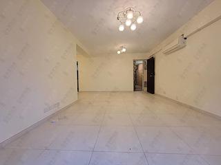 Wan Chai - Phoenix Court Block 4 03