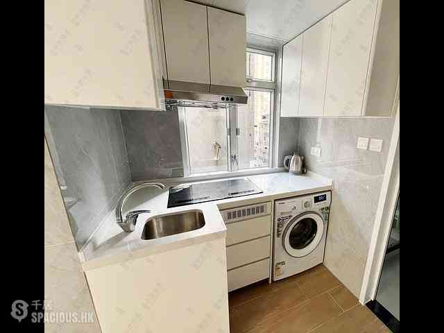 Kennedy Town - 99-101, Belcher's Street 01