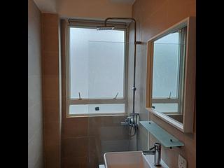 Poho - 43-45, Square Street 07