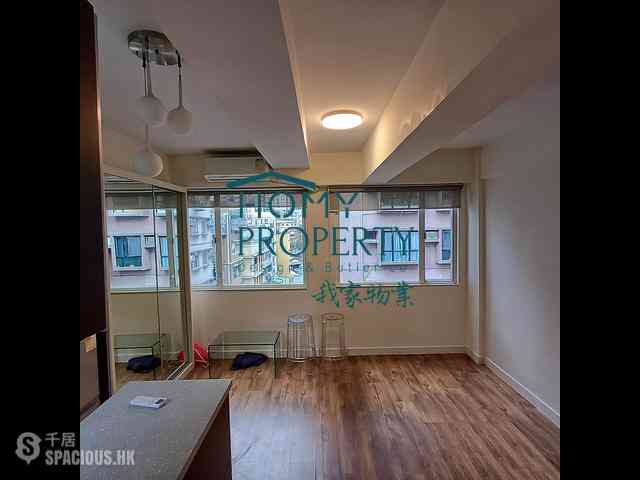 Poho - 43-45, Square Street 02