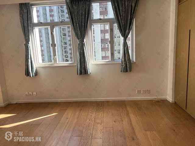Tai Koo Shing - Tai Koo Shing Sing Fai Terrace 03