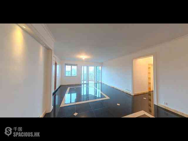 Mid Levels Central - Pearl Gardens Block EF 01