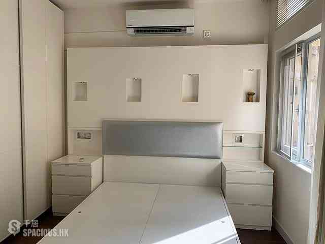 Kennedy Town - Hee Wong Terrace Block 4 03