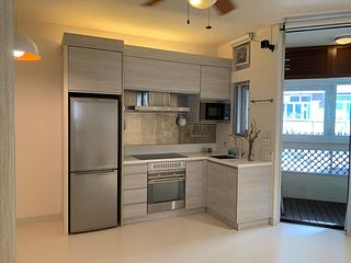 Kennedy Town - Hee Wong Terrace Block 4 04