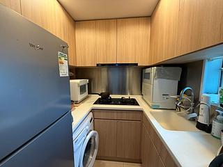 Tiu Keng Leng - Metro Town Phase 1 Block 5 06