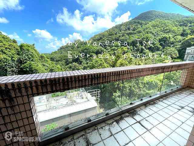 Clear Water Bay - Pik Uk 02
