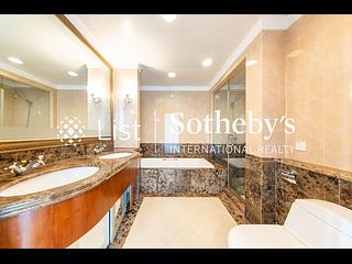 Stanley - Regalia Bay Phase 2 08