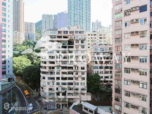 Sai Ying Pun - Sun Luen Building 02