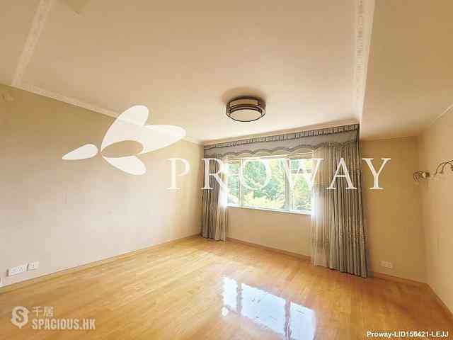 Pok Fu Lam - Baguio Villa Block 44 07