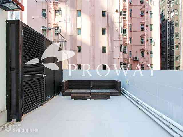 Sai Ying Pun - Sun Luen Building 04