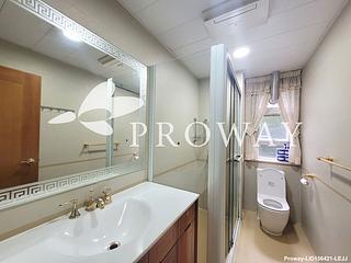 Pok Fu Lam - Baguio Villa Block 44 10
