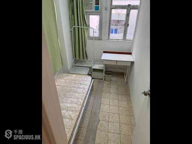 Sai Ying Pun - Tung Lee Building 07