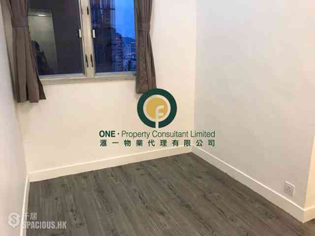 Sai Ying Pun - Fung Sing Mansion 01