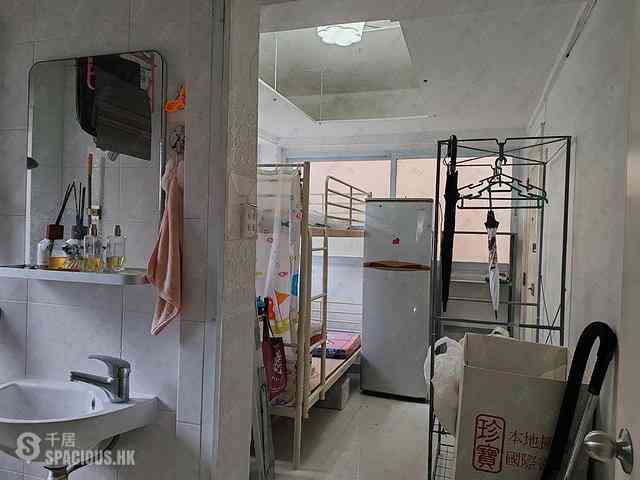 Braemar Hill - Summit Court Block D 08
