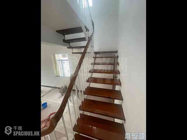 Quarry Bay - Elegance House 01