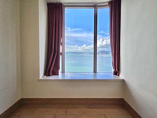 Kennedy Town - Cadogan 05