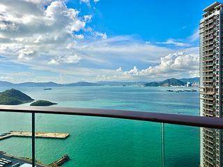 Kennedy Town - Cadogan 07