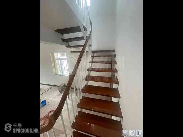 Quarry Bay - Elegance House 01
