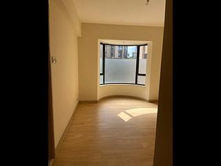 Mid Levels Central - Garden Terrace Block 3 07