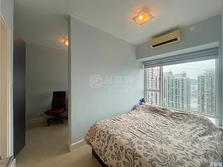 Lohas Park - Lohas Park Phase 1 The Capitol Tower 1 03