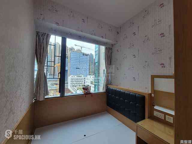 Tseung Kwan O - Capri Block 10A 06