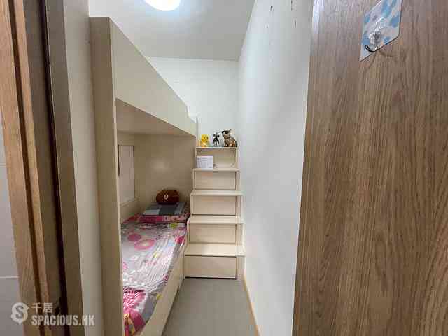 Repulse Bay - Ruby Court Tower 1 01