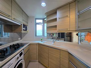 Tung Chung - Caribbean Coast Phase 4 Crystal Cove 04