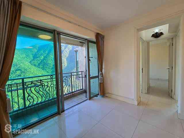 Tung Chung - Caribbean Coast Phase 4 Crystal Cove 02