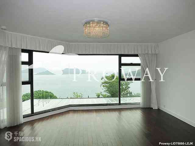 Clear Water Bay - Silver Fountain Terrace 06