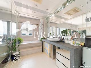 Clear Water Bay - Solemar Villas 10