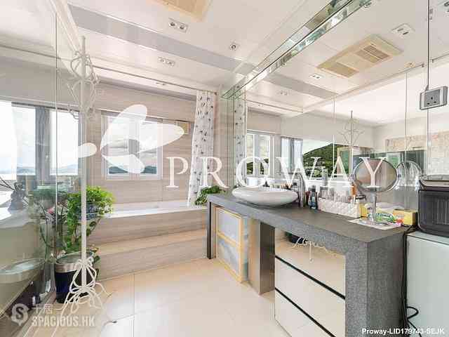 Clear Water Bay - Solemar Villas 10