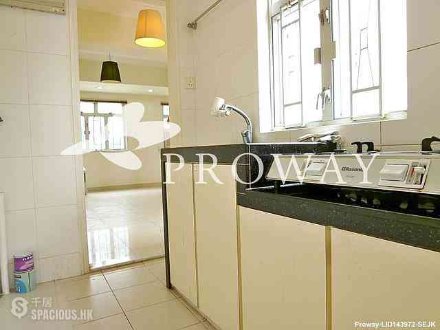 Causeway Bay - Sun Ying Mansion 10