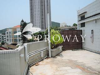 Pok Fu Lam - Albany Court 03